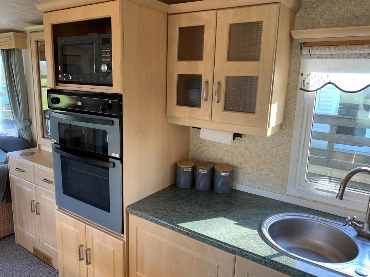 Lovely Static Holiday Caravan Near Whithorn Exterior foto